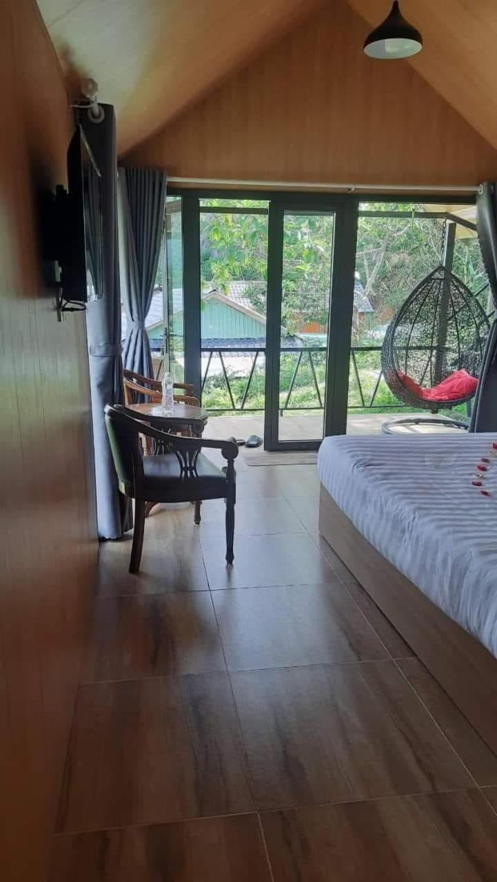 Dong Giang Sky Villa Stay And Food Exteriér fotografie